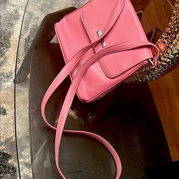 Liz Claiborne Handbags - Liz Claiborne Pink leather Crossbody Bag with Flap Closure